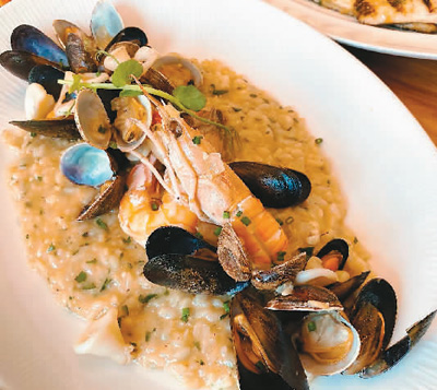 一道特别的海鲜烩饭（美食美客）