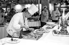 第二届哈尔滨冰雪美食节启幕